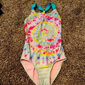 One piece swim suit